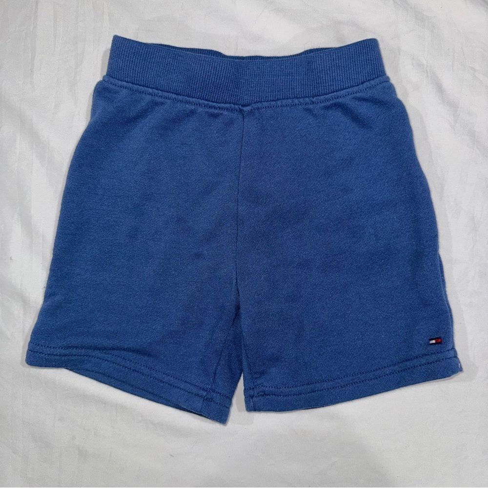 Tommy Hilfiger size 24 months Kids Classic Blue Shorts